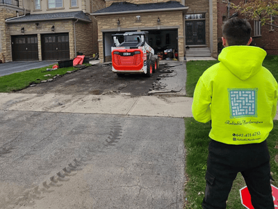 interlocking driveway construction